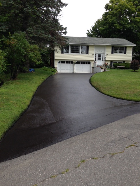 parking lot paving contractor concord nh